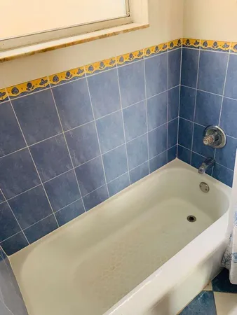 $270,000 | 1750 West 46th Street, Unit 222, Hialeah, FL 33012