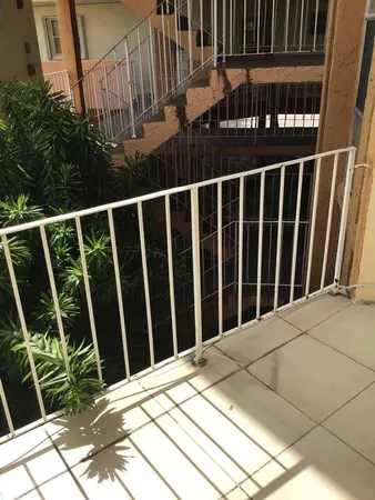 $270,000 | 1750 West 46th Street, Unit 222, Hialeah, FL 33012