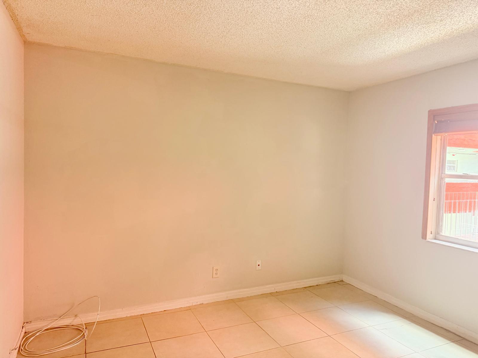 1750 West 46th Street, Unit 222 Hialeah, FL 33012 - Photo 26 of 42 24