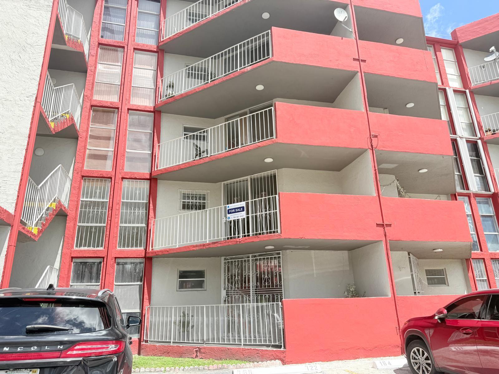 1750 West 46th Street, Unit 222 Hialeah, FL 33012 - Photo 37 of 42 34