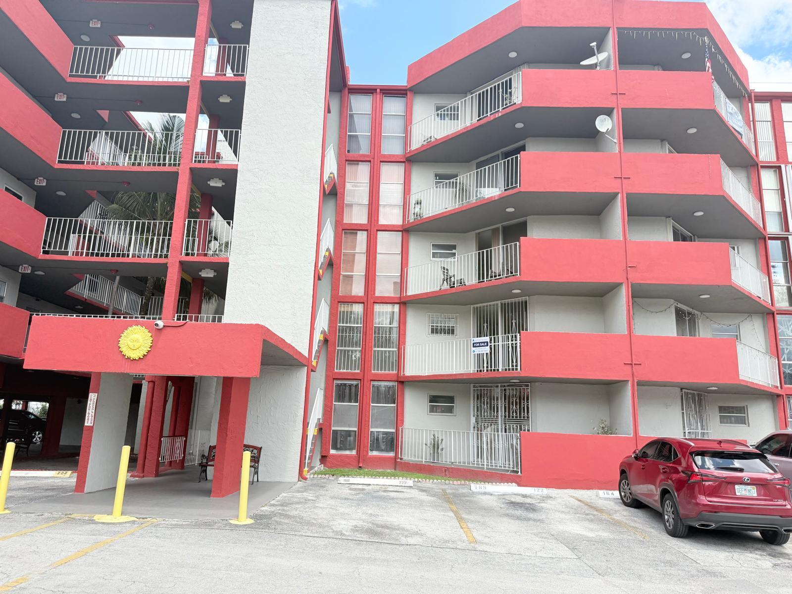 1750 West 46th Street, Unit 222 Hialeah, FL 33012 - Photo 39 of 42 36