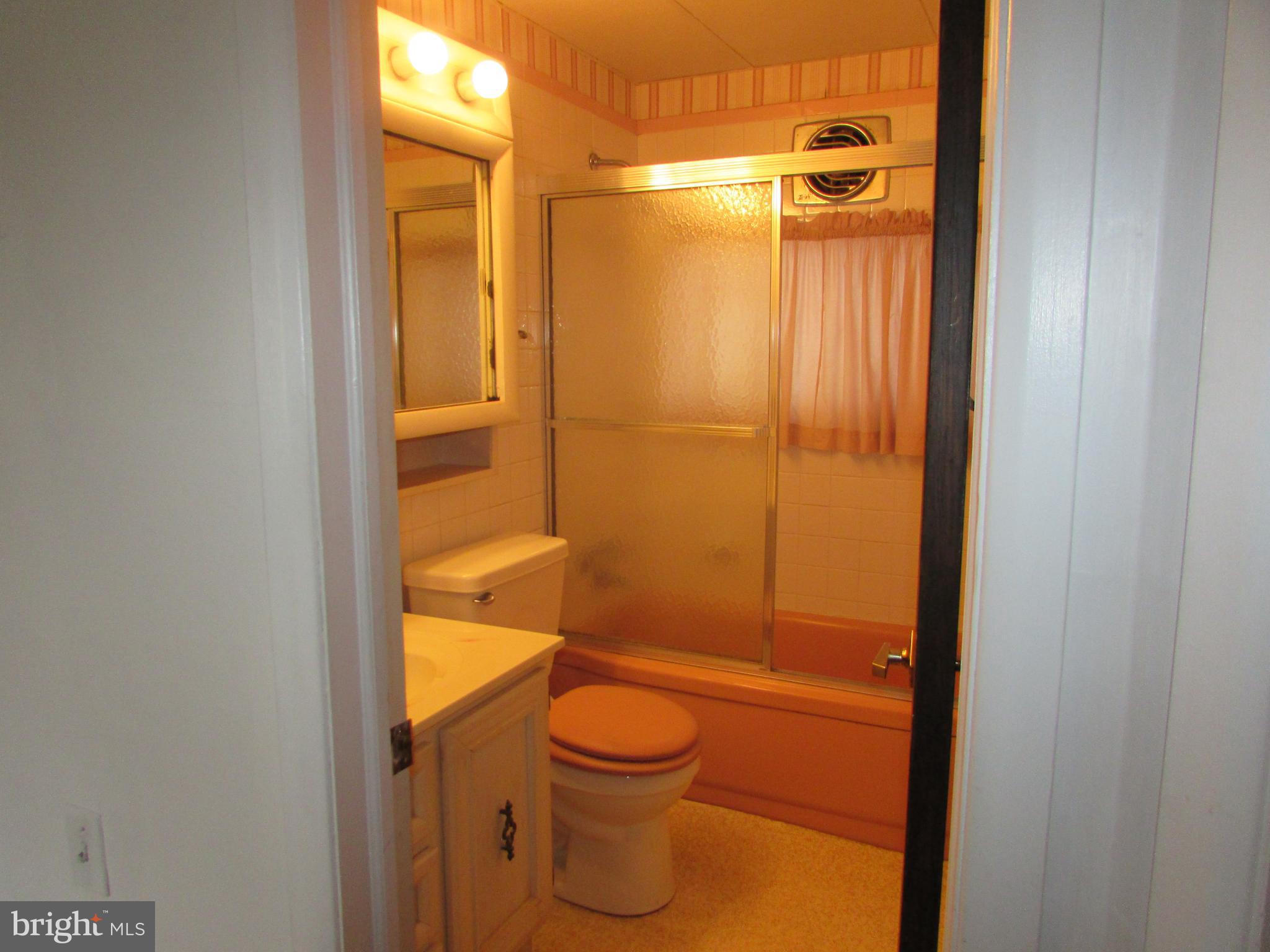 1506 Fireside Road York, PA 17404 - Photo 19 of 26 Gallery Image 19