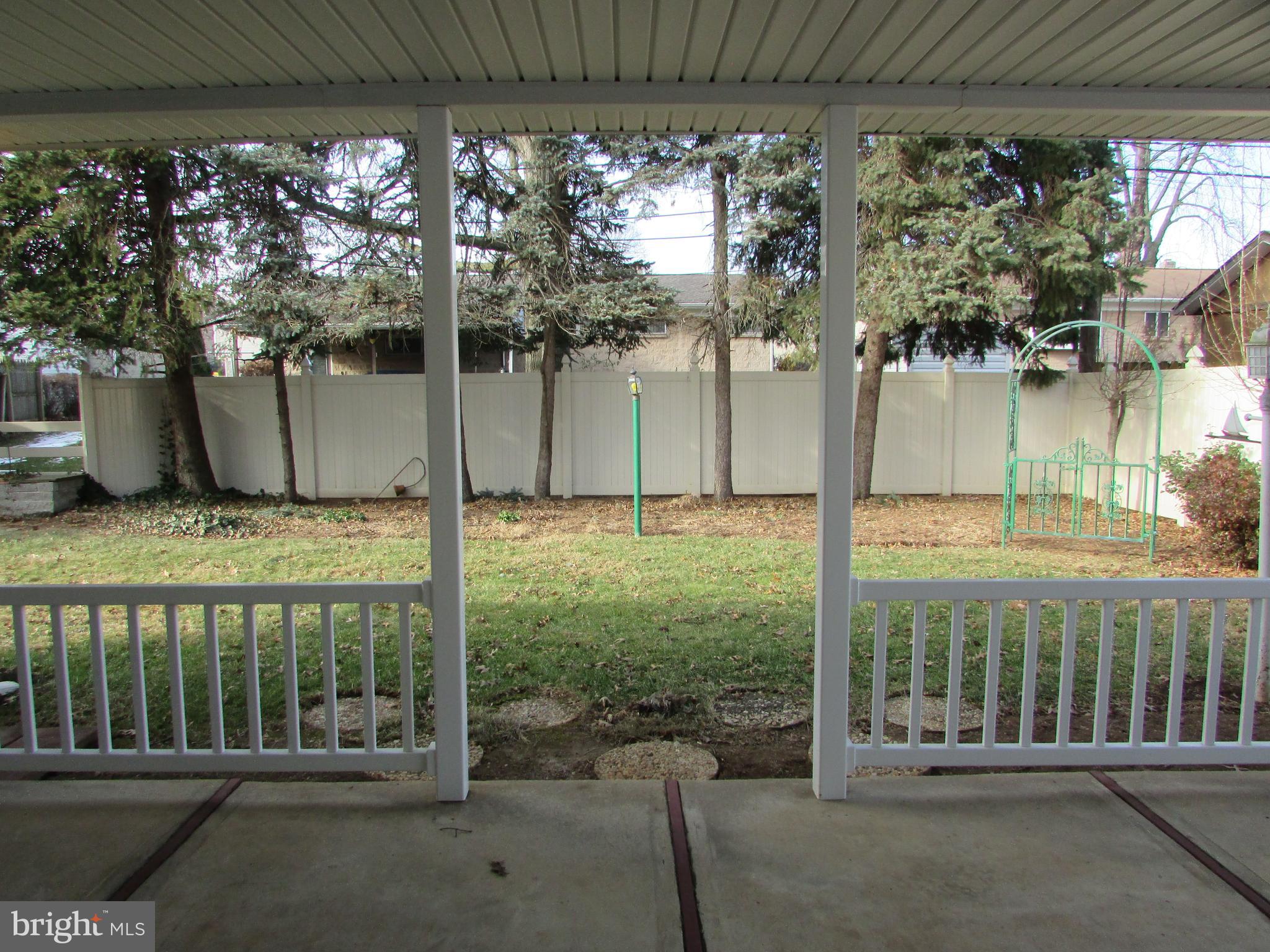 1506 Fireside Road York, PA 17404 - Photo 20 of 26 Gallery Image 20