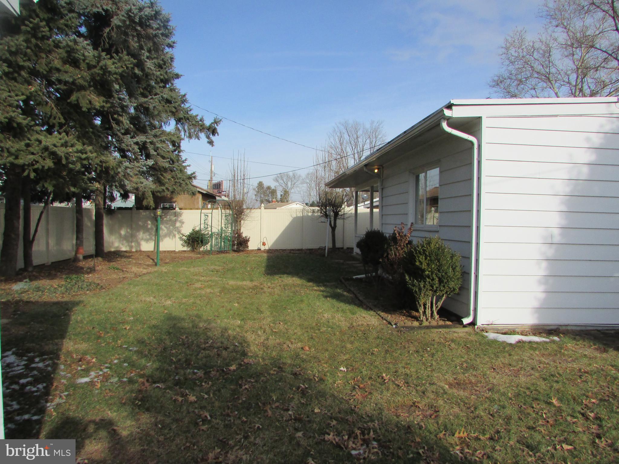 1506 Fireside Road York, PA 17404 - Photo 25 of 26 Gallery Image 25