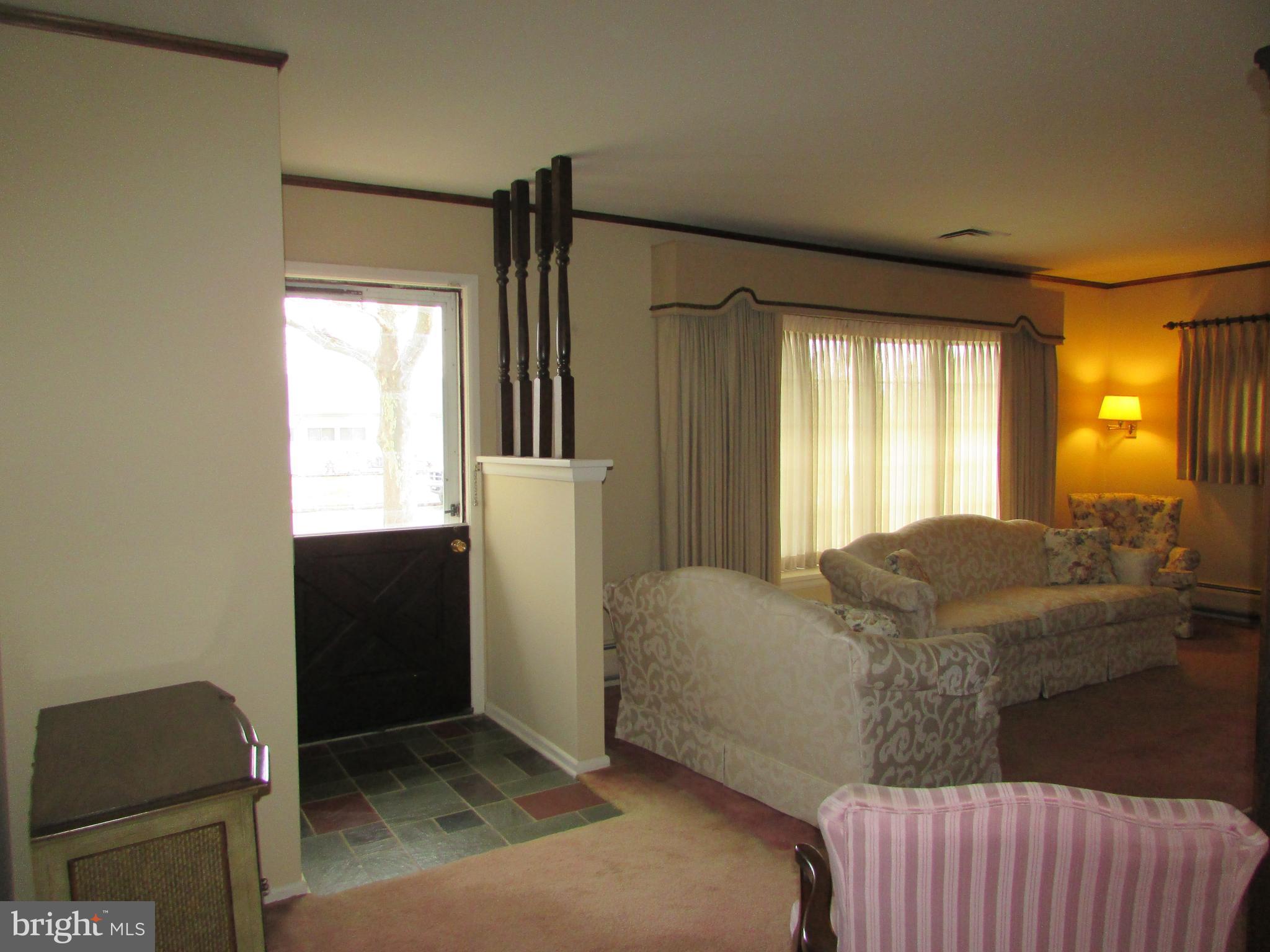 1506 Fireside Road York, PA 17404 - Photo 6 of 26 Gallery Image 6