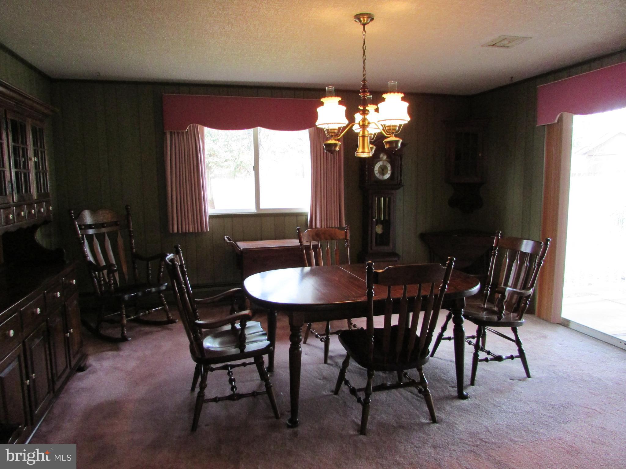 1506 Fireside Road York, PA 17404 - Photo 10 of 26 Gallery Image 10