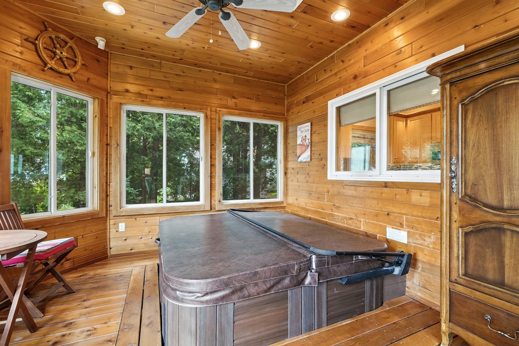 7519 Mariner Road Egg Harbor, WI 54209 - Photo 10 of 49 Gallery Image 10