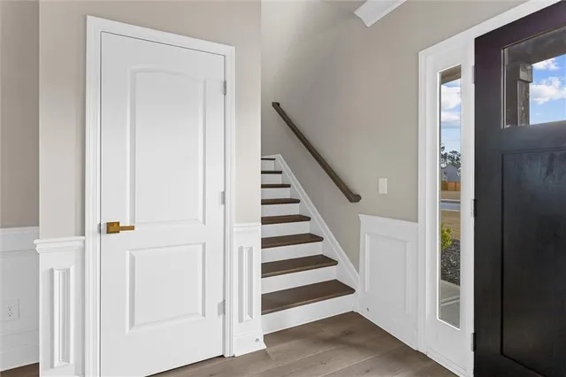 a view of a storage & utility room in a kitchen