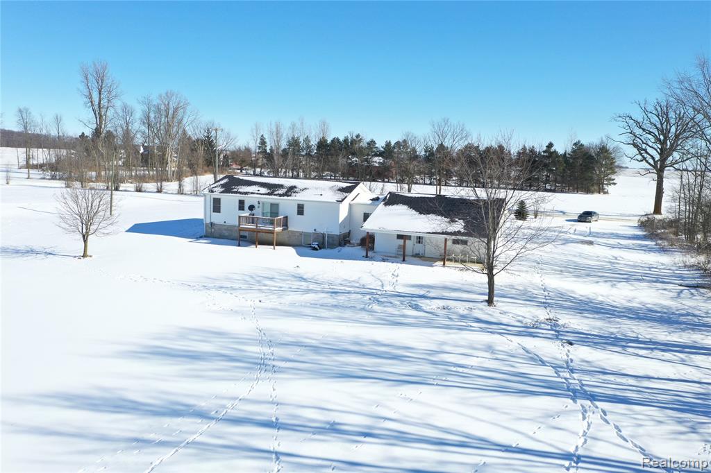 6941 Lake Pleasant Road North Branch, MI 48461 - Photo 49 of 51 Gallery Image 49