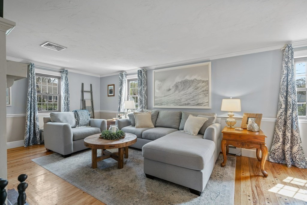 229 Beaver Dam Road Scituate, MA 02066 - Photo 8 of 22