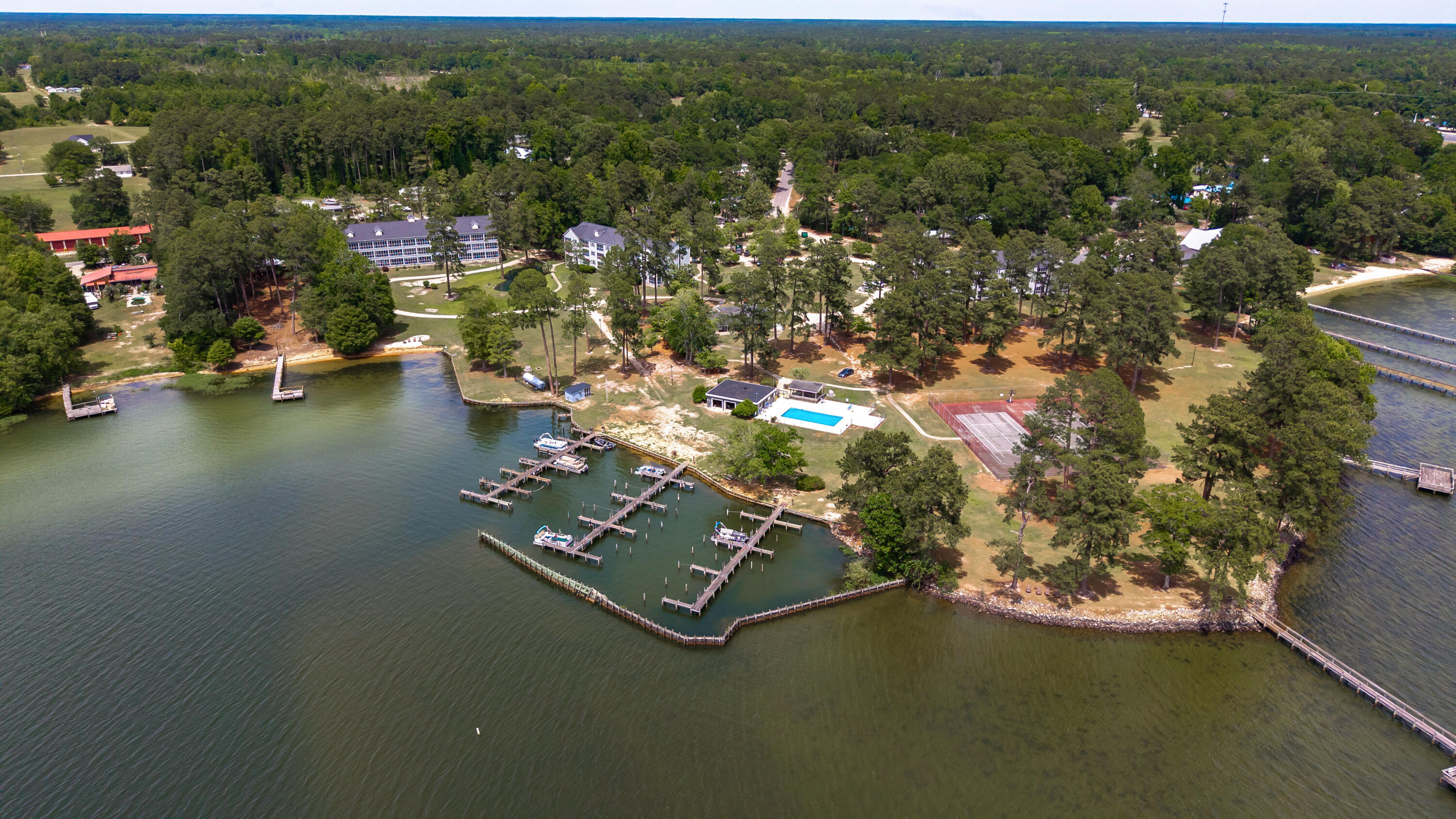 5201 Cypress Pointe, Unit D201 Manning, SC 29102 - Photo 49 of 71 35