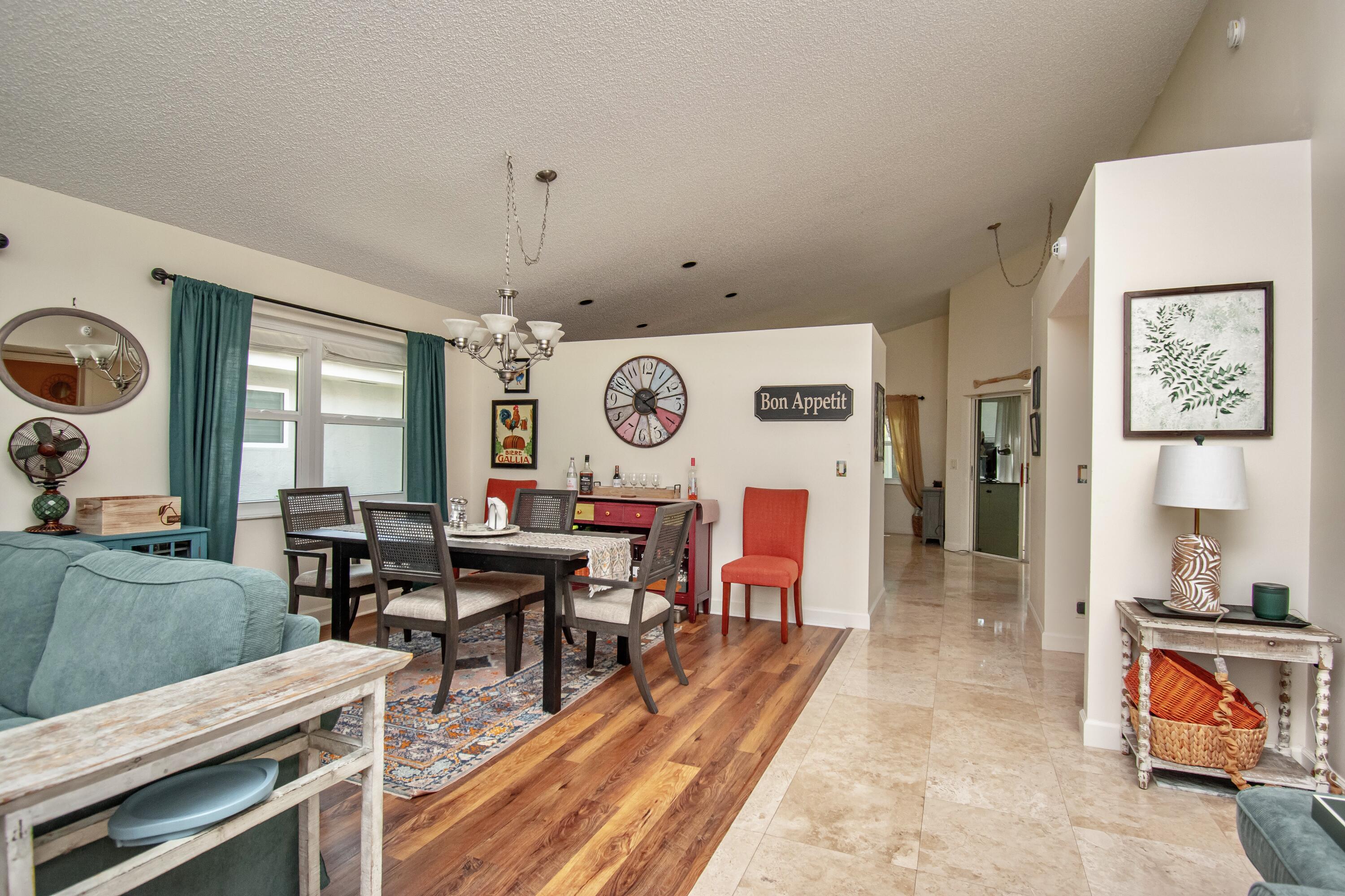 11160 Rios Road, Unit 11160 Boca Raton, FL 33498 - Photo 11 of 35 FAE3D820-6234-45BE-98A5-9F21DF7439CE