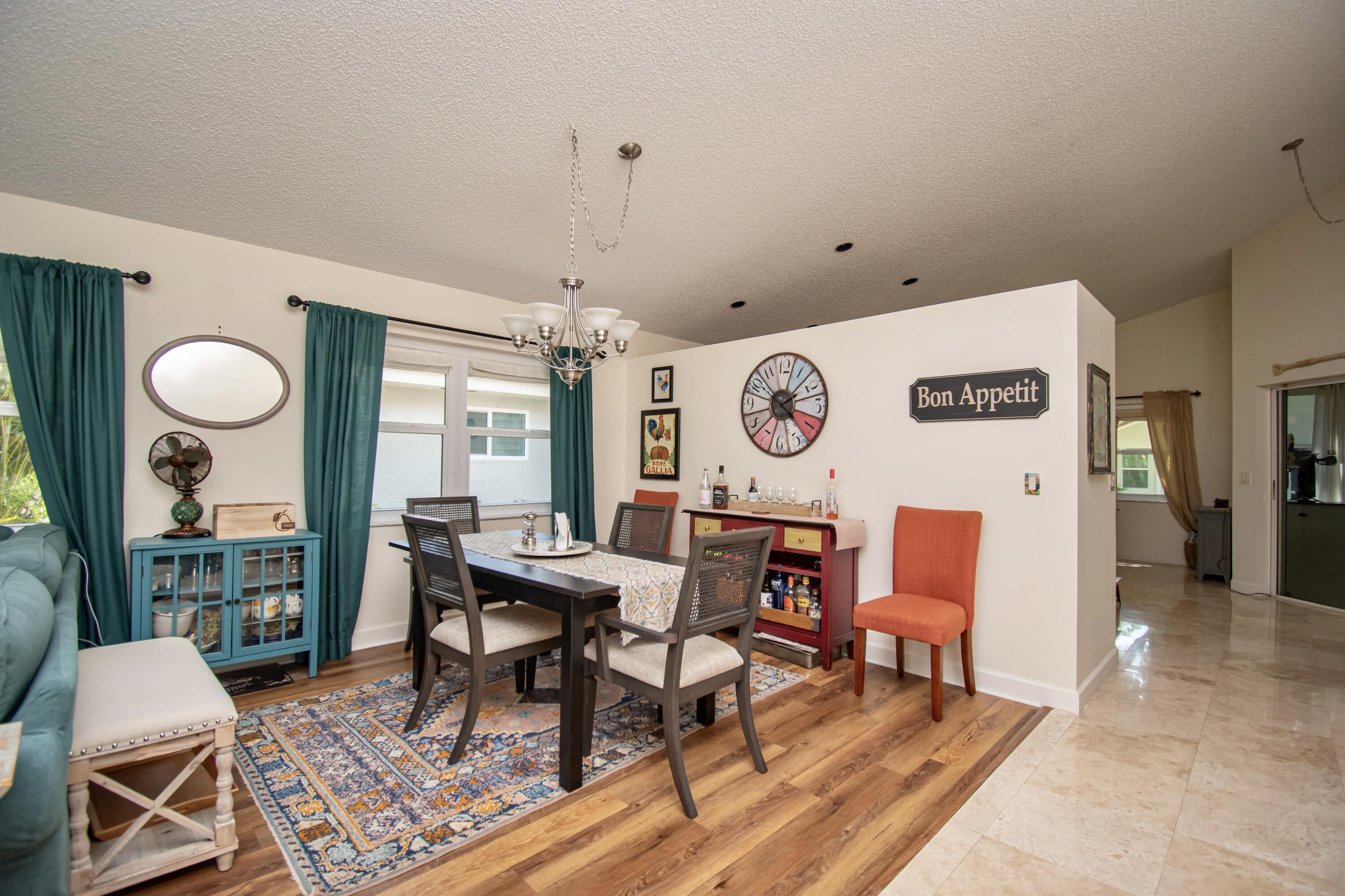 11160 Rios Road, Unit 11160 Boca Raton, FL 33498 - Photo 12 of 35 6C7488D4-3898-49C1-ADA3-C9B85386970D