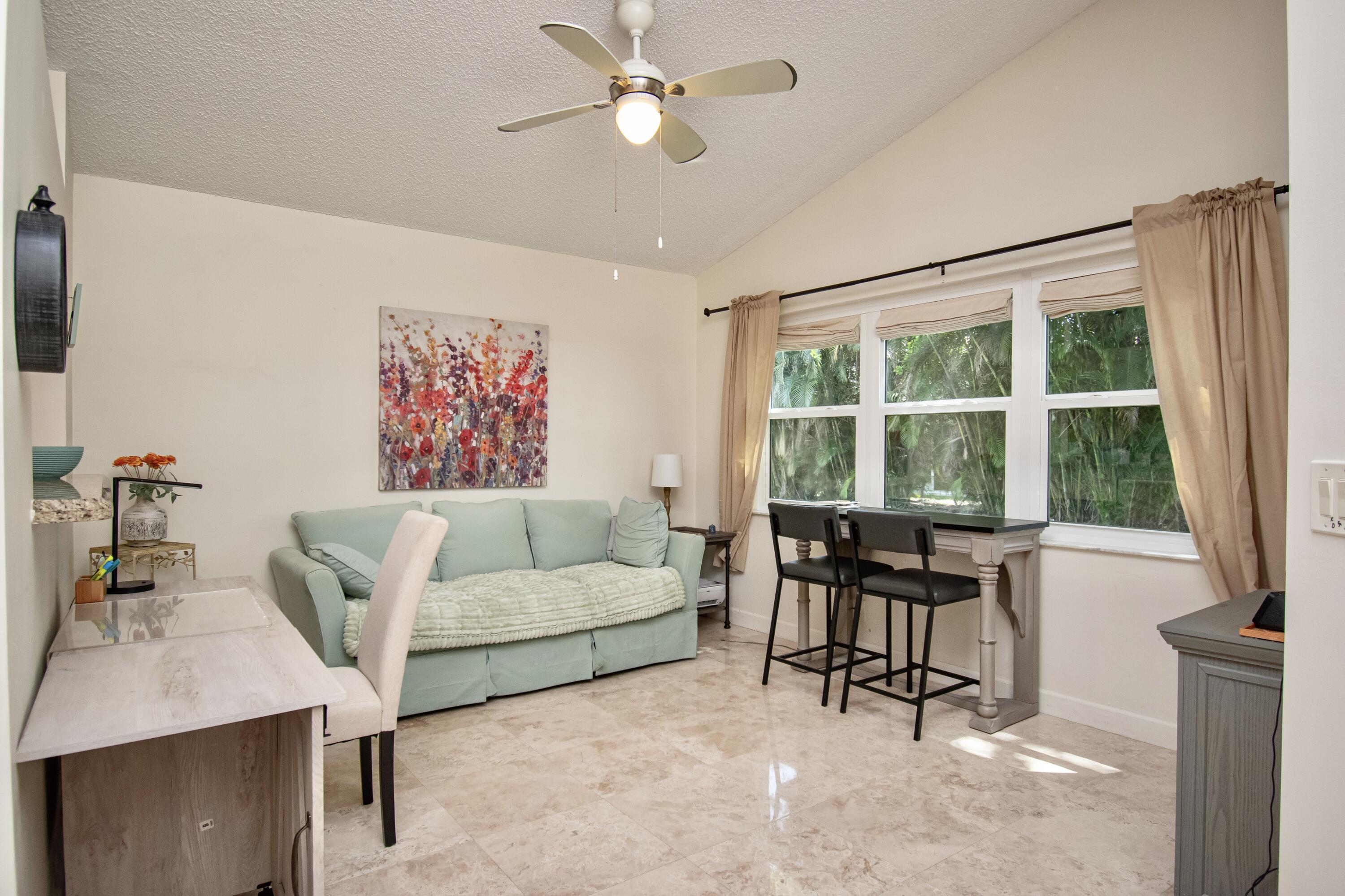 11160 Rios Road, Unit 11160 Boca Raton, FL 33498 - Photo 21 of 35 DB36EC42-7FE6-44E6-8F47-9B87ACB6A986