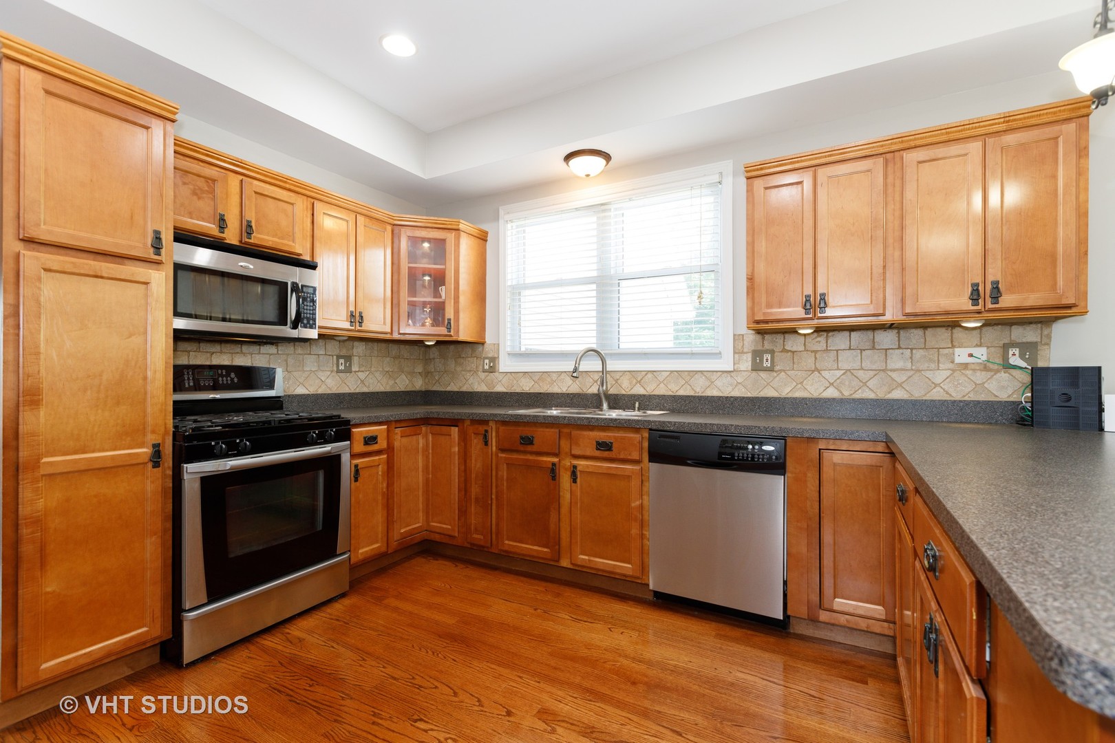235 First Street Manhattan, IL 60442 - Photo 4 of 21 Gallery Image 4
