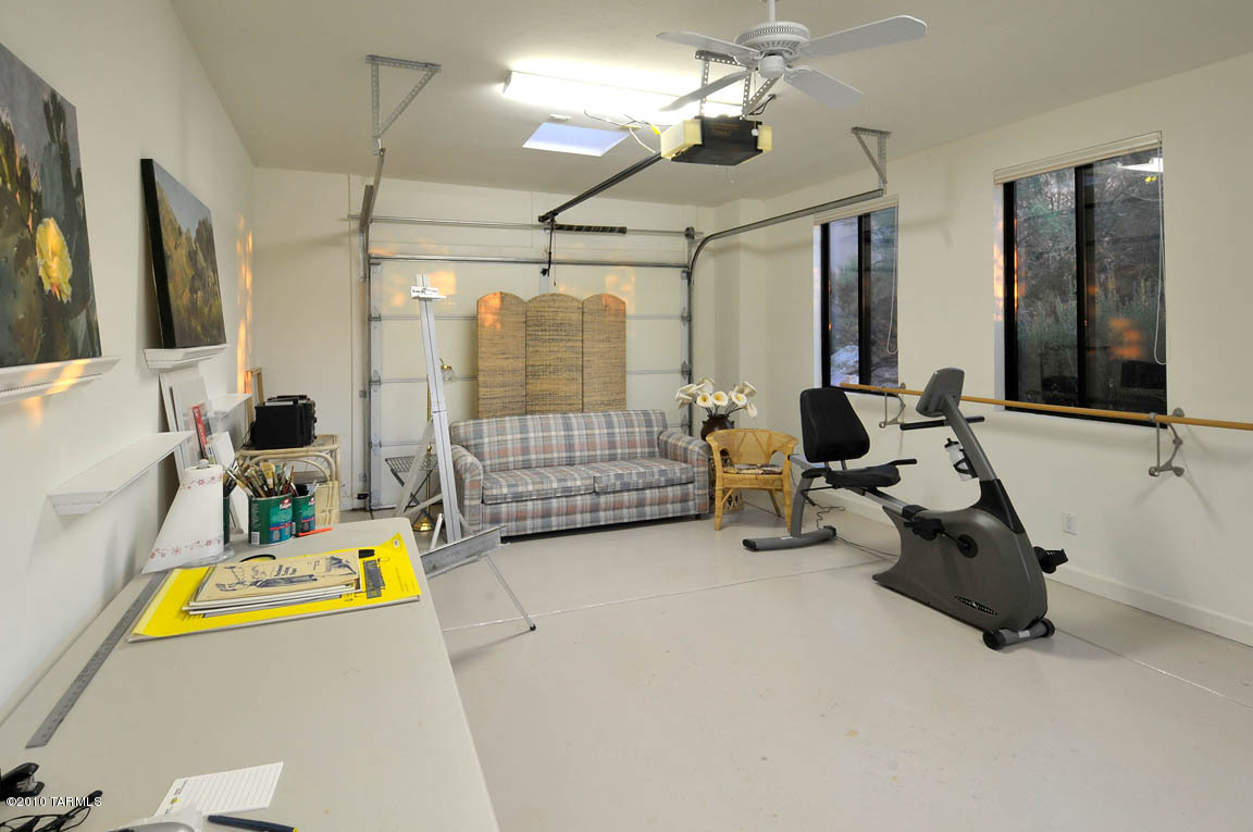 6119 Pinchot Road Tucson, AZ 85750 - Photo 19 of 24 Gallery Image 19