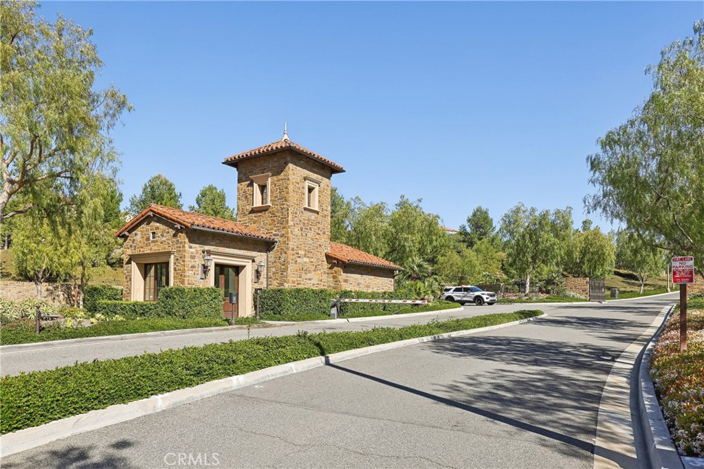 161 Sabbia Irvine, CA 92602 - Photo 11 of 11 a front view of a house with a yard
