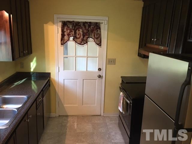 3909 Pin Oak Road Raleigh, NC 27604 - Photo 4 of 12