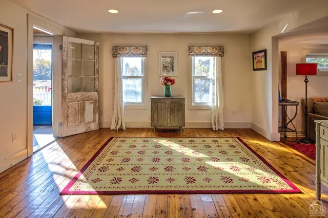 $575,000 | 606 Church Avenue, Germantown, NY 12526