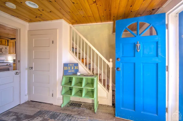 $575,000 | 606 Church Avenue, Germantown, NY 12526