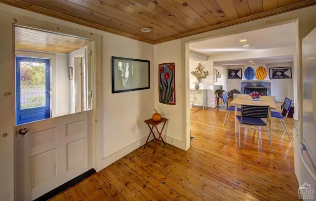 $575,000 | 606 Church Avenue, Germantown, NY 12526