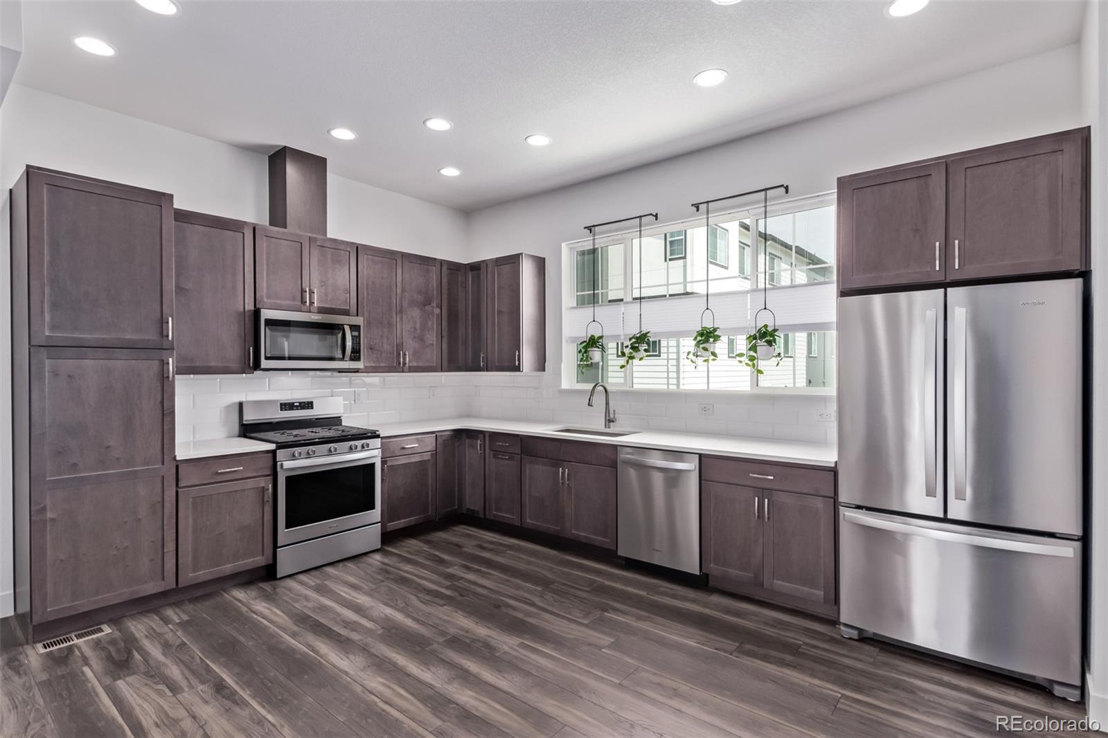 8361 Parkland Street Broomfield, CO 80021 - Photo 11 of 38