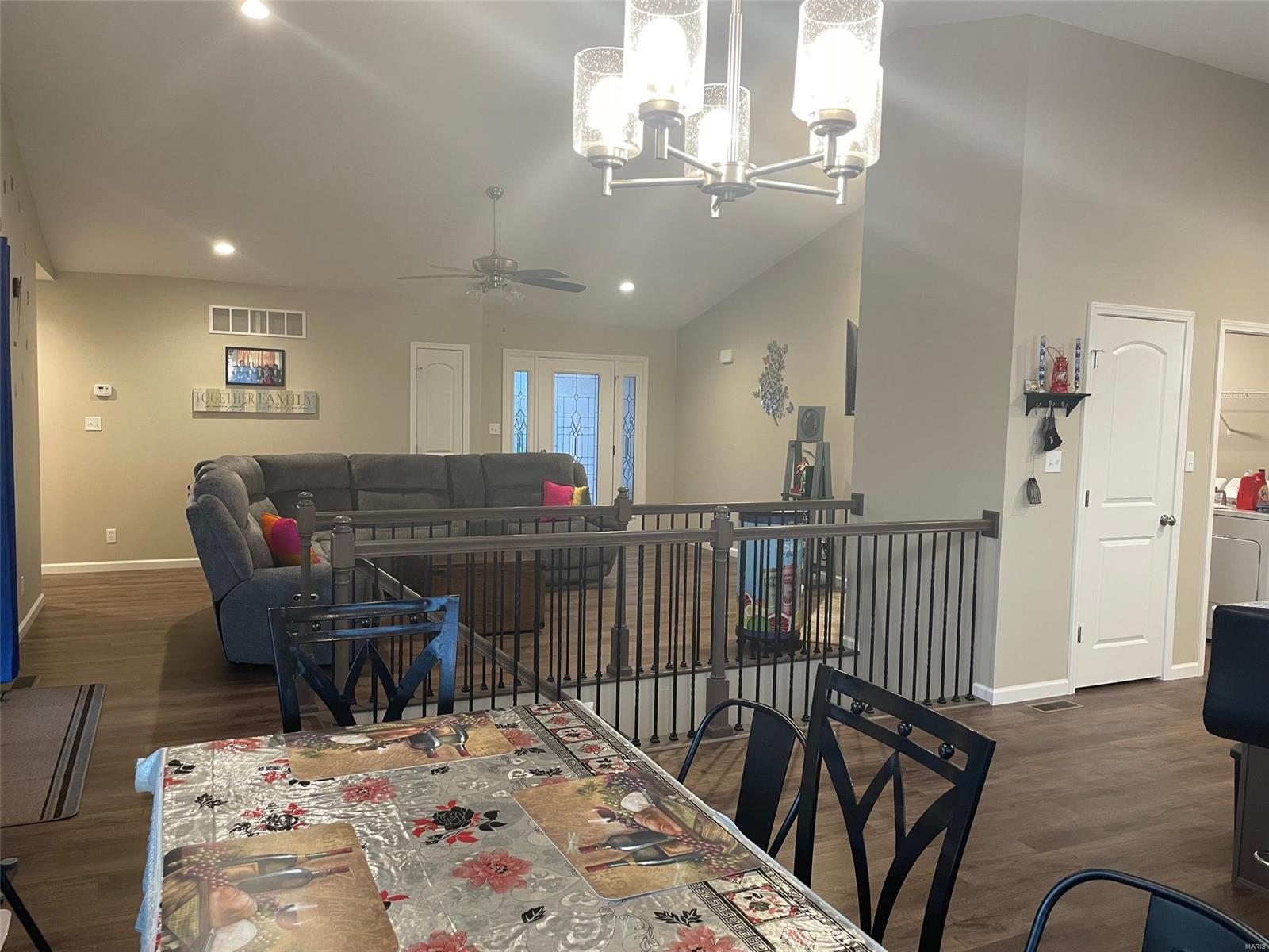 210 Carter Ridge Drive Highland, IL 62249 - Photo 9 of 16
