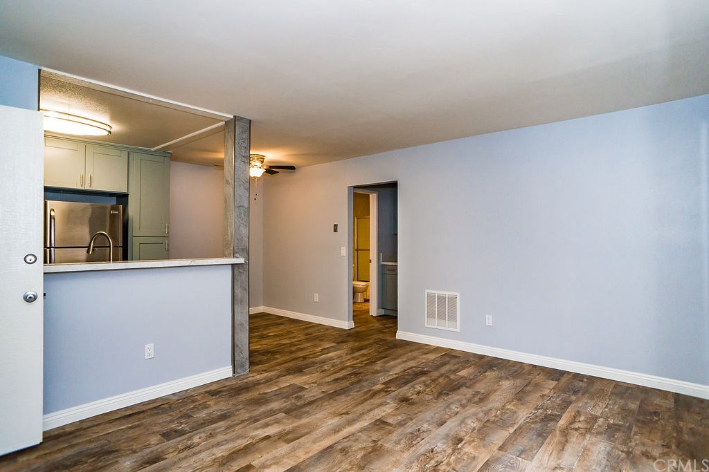 3435 Capalina Road, Unit 5 San Marcos, CA 92069 - Photo 3 of 16 Gallery Image 3