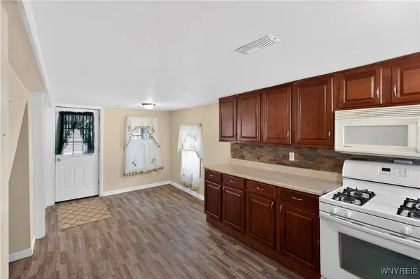 $99,000 | 12 Railroad Avenue, Attica, NY 14011