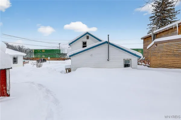 $99,000 | 12 Railroad Avenue, Attica, NY 14011