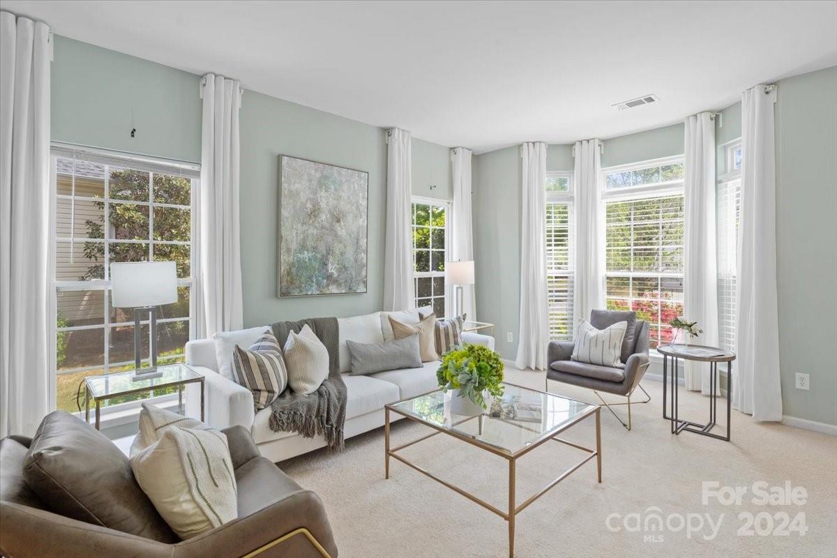 533 Evening Mist Drive Fort Mill, SC 29708 - Photo 5 of 23 Gallery Image 5