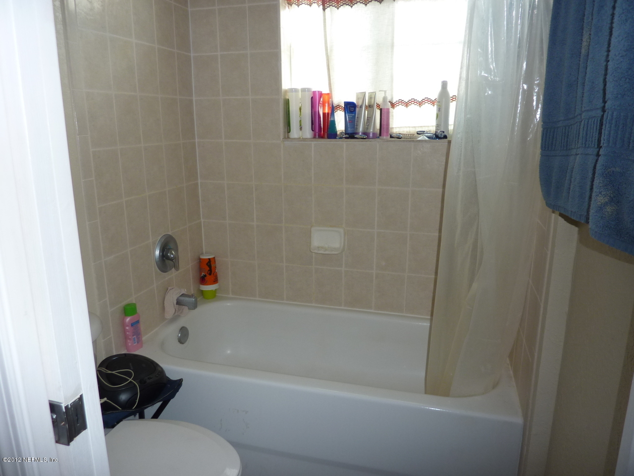 9745 Touchton Road, Unit 323 Jacksonville, FL 32246 - Photo 13 of 18 MASTER BATH 2