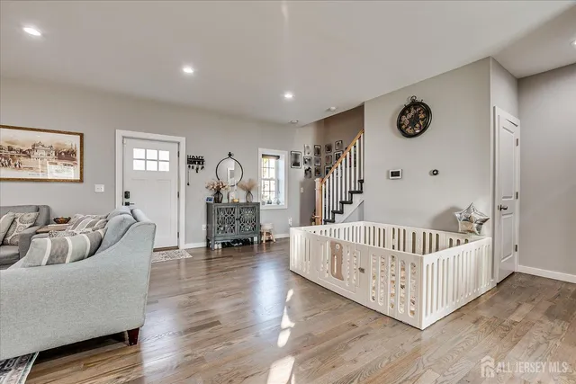 $775,000 | 191 Hoover Avenue, Edison, NJ 08837