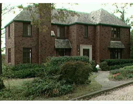 9 Scenery Road Pittsburgh, PA 15221 - Photo 1 of 8 Exterior Front.