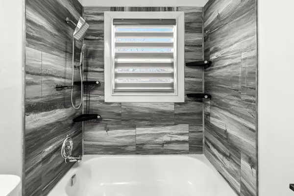 $318,000 | 1409 13th Avenue North, Moorhead, MN 56560