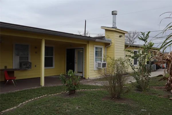 $8,000 | 7975 Booker Street, Houston, TX 77028