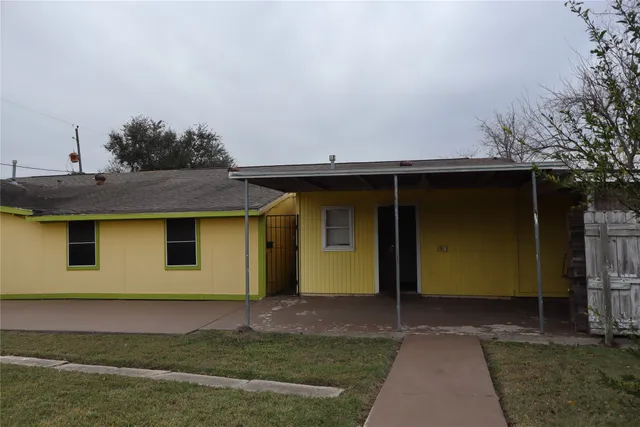$7,500 | 7975 Booker Street, Houston, TX 77028