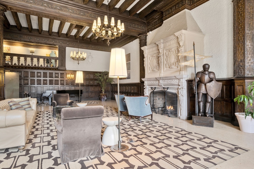 20 Chapel Street, Unit C807 Brookline, MA 02446 - Photo 14 of 20