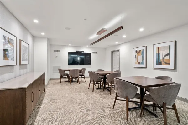 $769,000 | 20 Chapel Street, Unit C807, Brookline, MA 02446