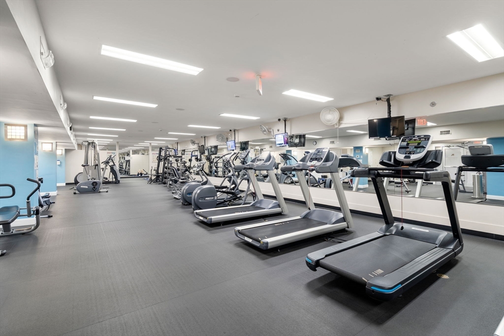 20 Chapel Street, Unit C807 Brookline, MA 02446 - Photo 18 of 20