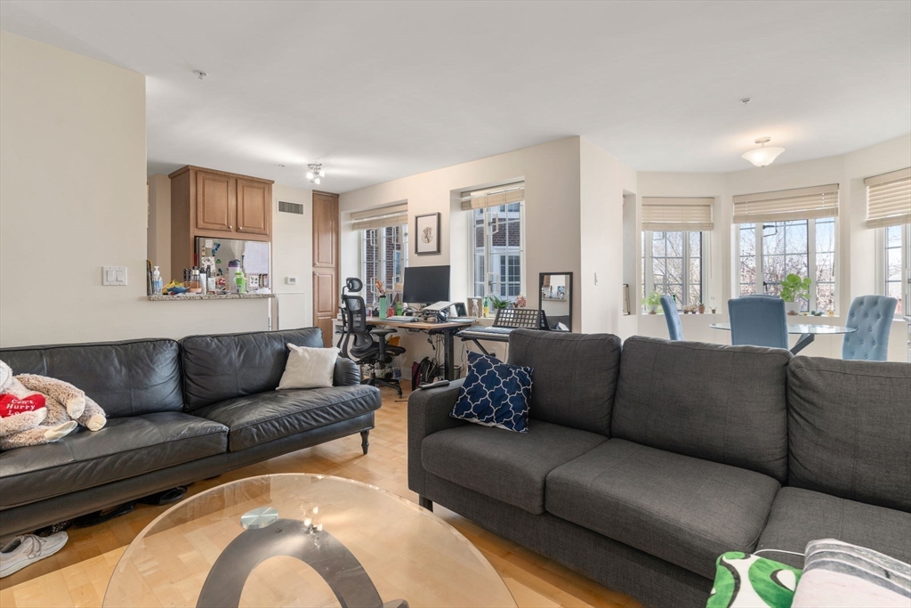 20 Chapel Street, Unit C807 Brookline, MA 02446 - Photo 2 of 20