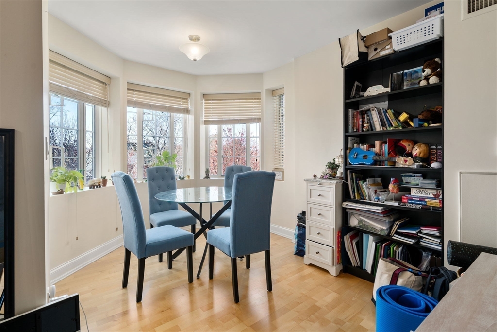 20 Chapel Street, Unit C807 Brookline, MA 02446 - Photo 5 of 20