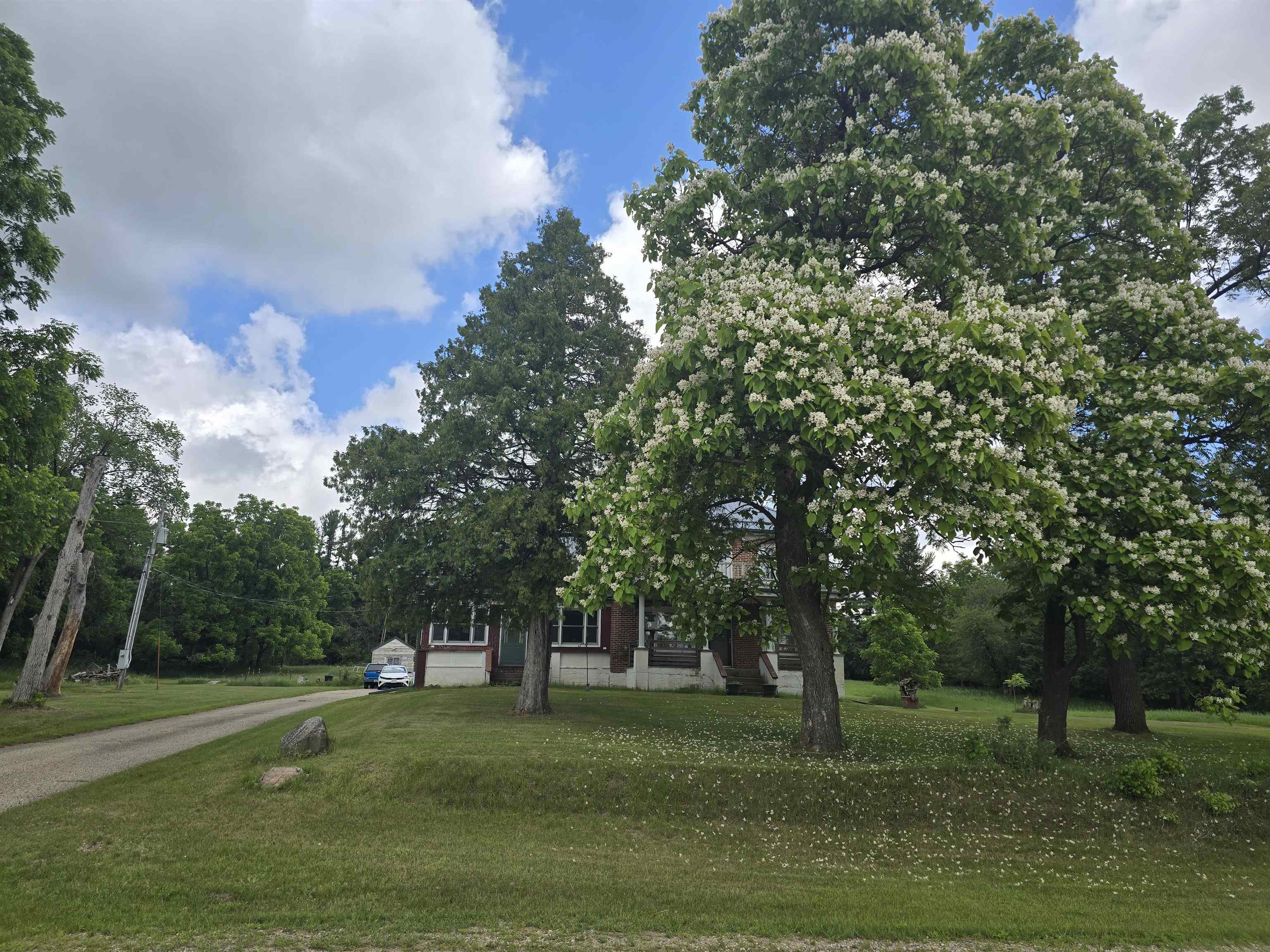 W11530 County Rd C Hancock, WI 54943 - Photo 2 of 42