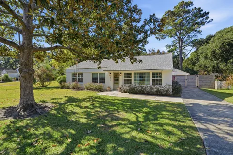 $885,000 | 311 Lamont Road, Charleston, SC 29407