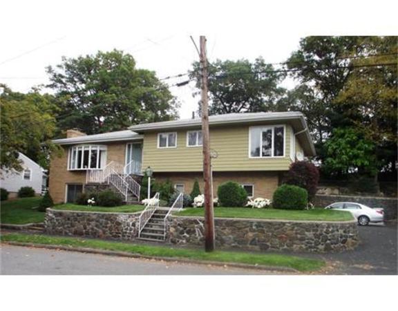 22 Ravenwood Road Peabody, MA 01960 - Photo 1 of 18 Gallery Image 1