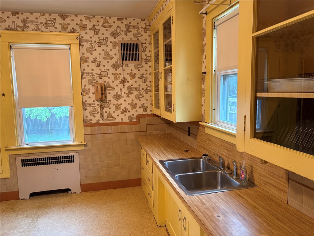 55 Stevens Road Cranston, RI 02910 - Photo 14 of 25