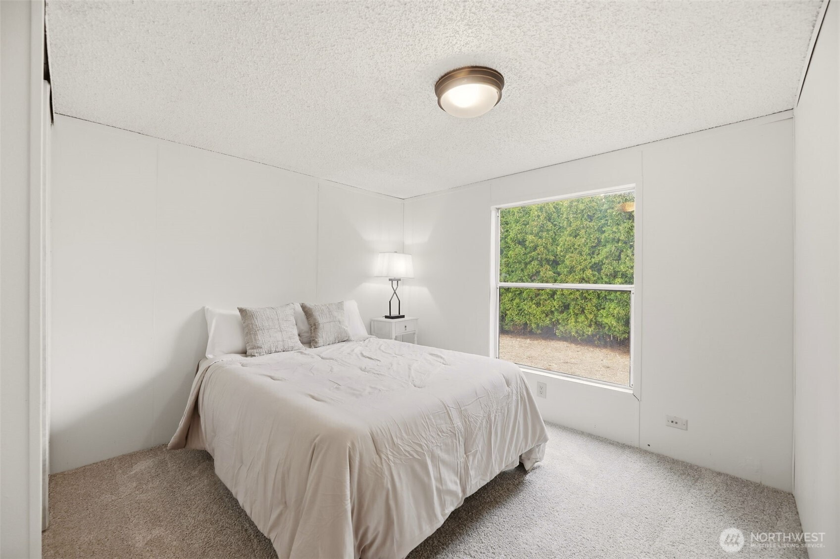 956 South Falcon Road Camano Island, WA 98282 - Photo 13 of 23 Gallery Image 13