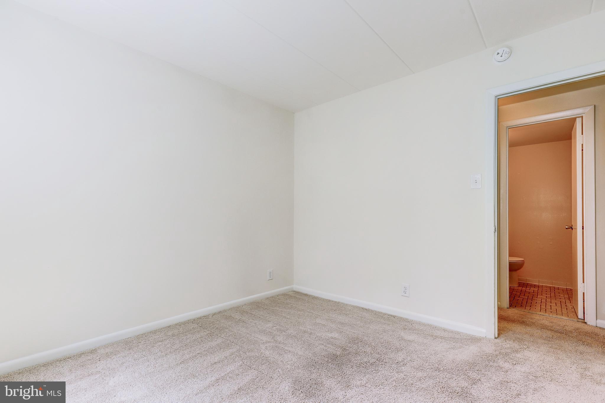 6250 Edsall Road, Unit 203 Alexandria, VA 22312 - Photo 20 of 31 a view of an empty room