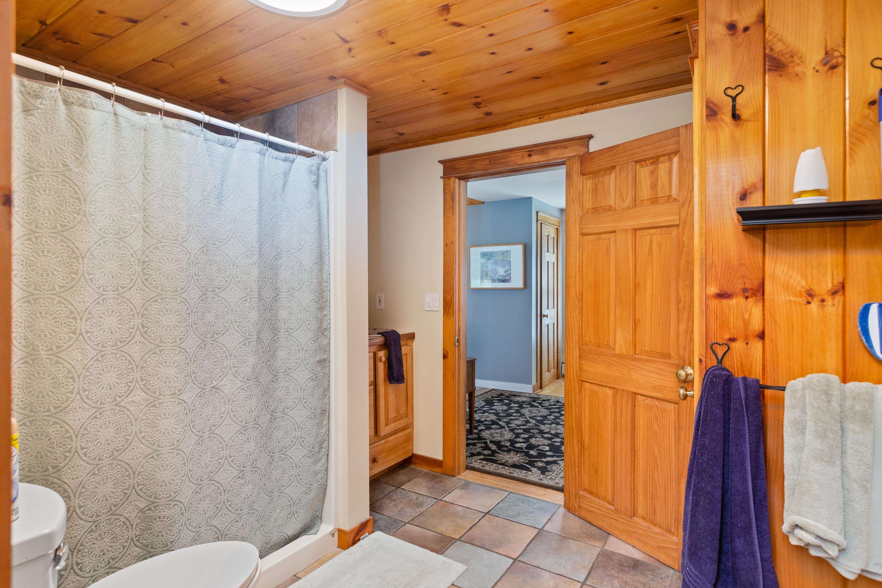 8 Old Troy Road Fitzwilliam, NH 03447 - Photo 15 of 37