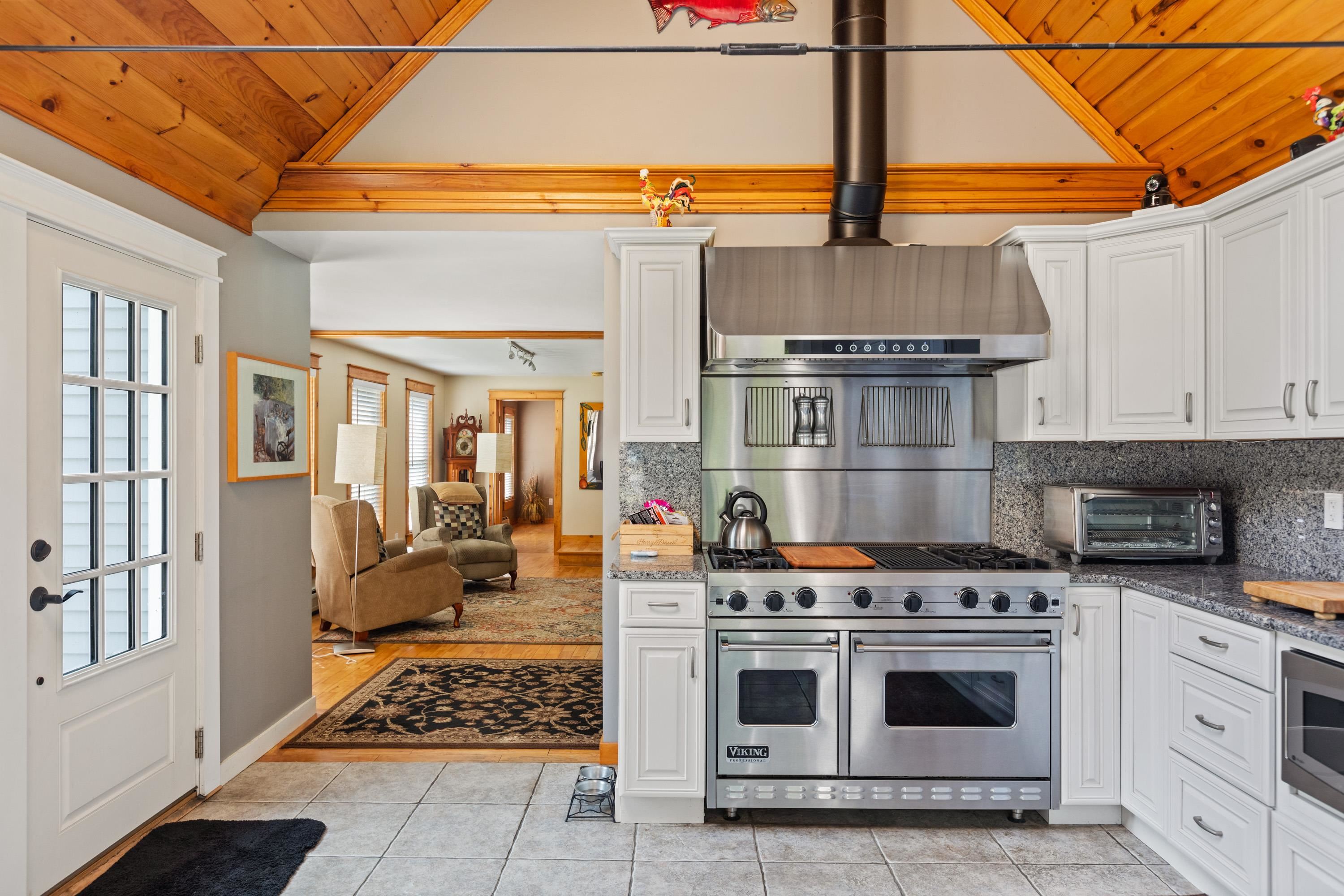 8 Old Troy Road Fitzwilliam, NH 03447 - Photo 10 of 37